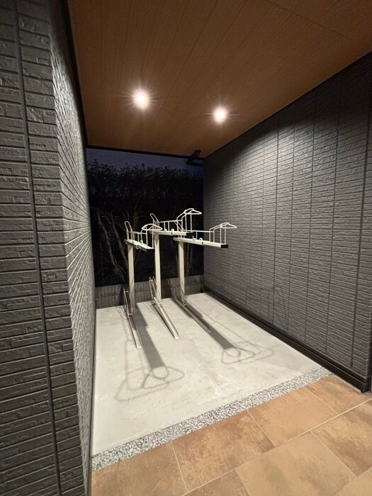 駐輪場 D-ROOMPREMIUM多磨霊園駅