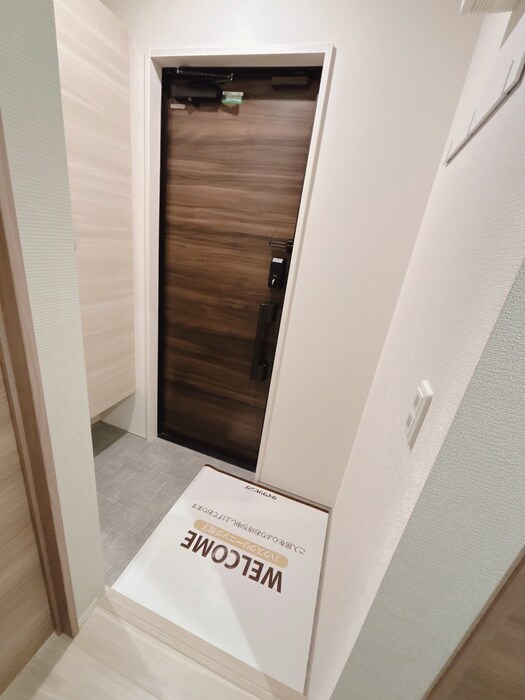 玄関 D-ROOMPREMIUM多磨霊園駅
