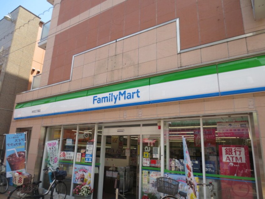 ファミリーマート(コンビニ)まで500m メゾン高橋