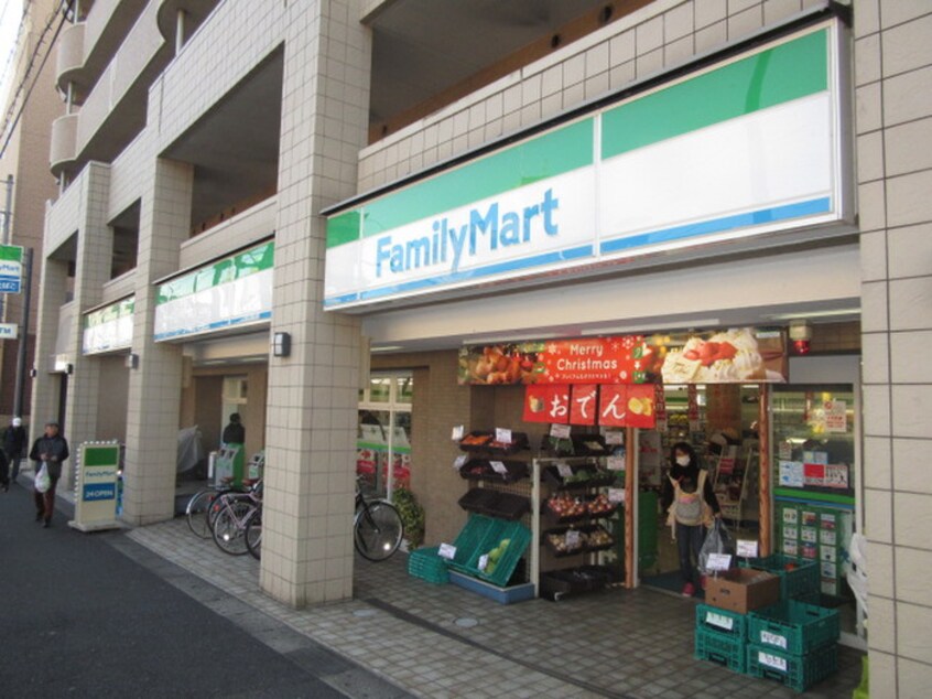 ファミリーマート戸塚矢沢店(コンビニ)まで455m フォ－ミラ－コ－ト