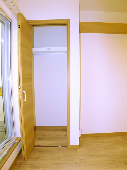 収納 プレシャス本中山