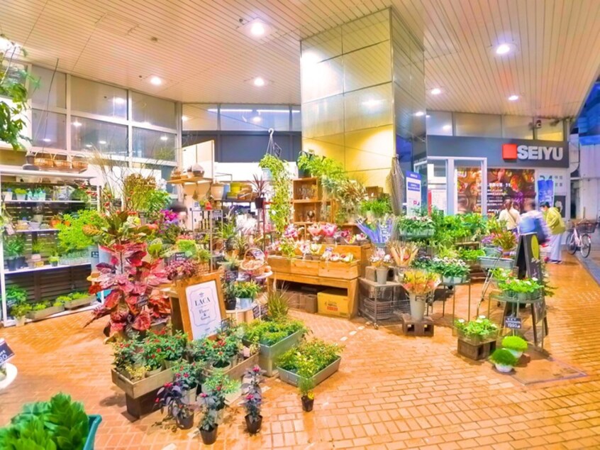 駅前西友スーパー(スーパー)まで490m プレシャス本中山