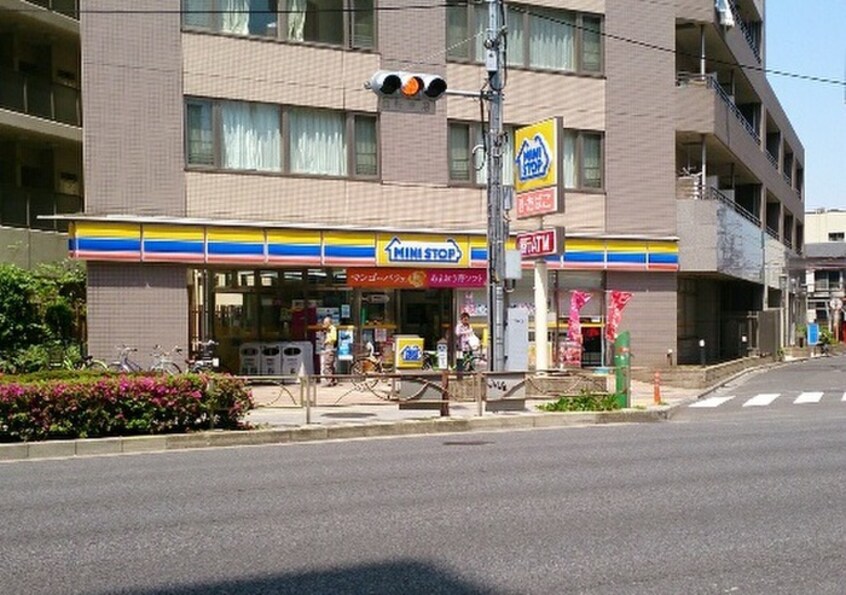 ミニストップ(コンビニ)まで239m アーバンコートＵ