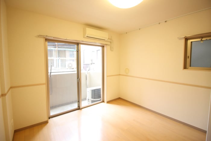 居室 カ－サ・アミ－ゴ