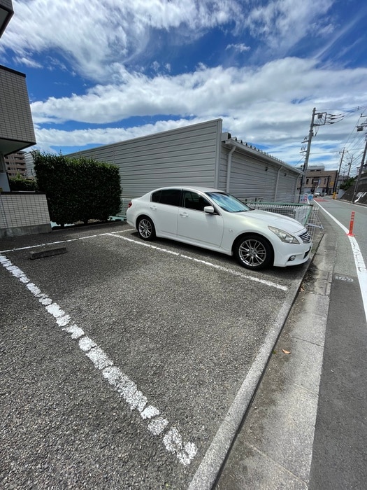 駐車場 メイプルコート