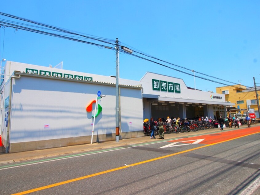 ジャパンミート卸売市場 ふじみ野店(スーパー)まで400m LIVIA上福岡
