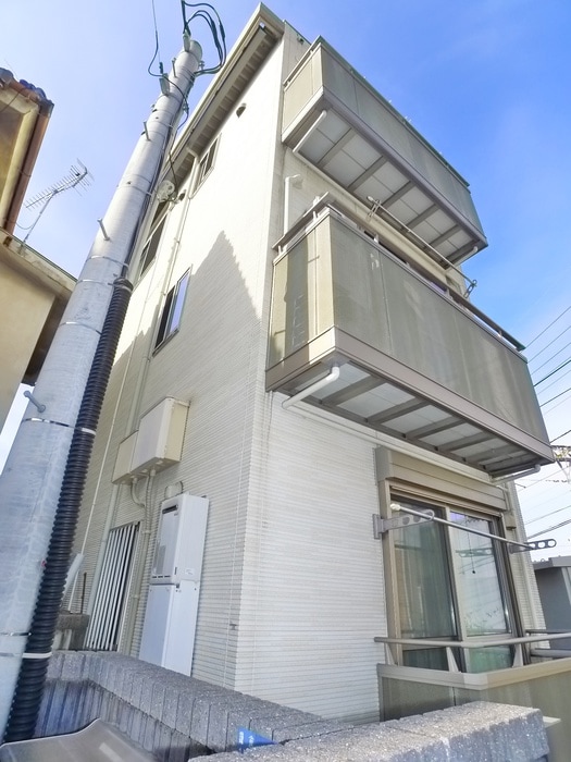 外観写真 Wealth Court