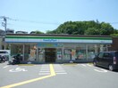 ファミリーマート入間仏子店(コンビニ)まで180m ニュ－エチュ－ド２号館