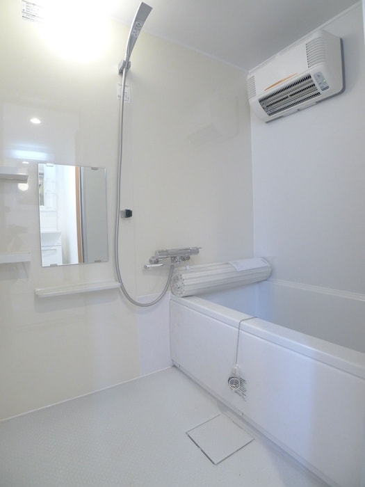 バス／シャワールーム等 ツァィト岩瀬