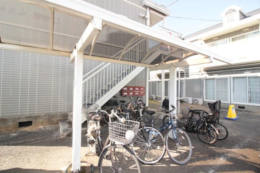 駐輪場 サンビレッジ瀬谷Ｄ