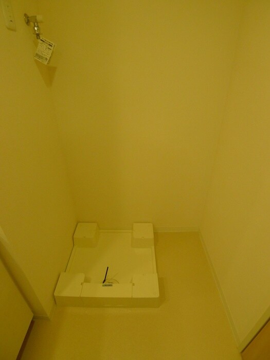 洗濯機置場 La Brevita