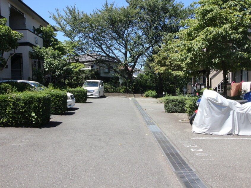 駐車場 ウインディアＢ棟