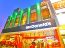 マクドナルド(ファストフード)まで710m ビアンカ東金町Ｂ棟