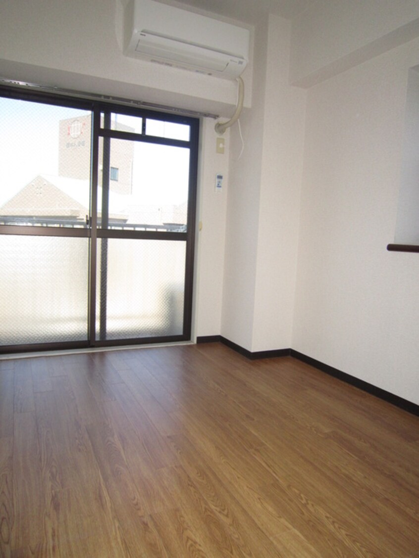 居室 モナーク橋本弐番館1007