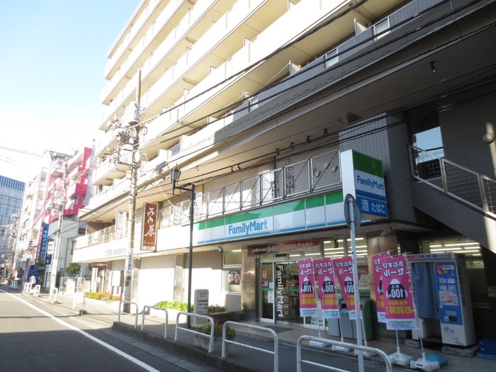 ファミリーマート(コンビニ)まで132m モナーク橋本弐番館1007