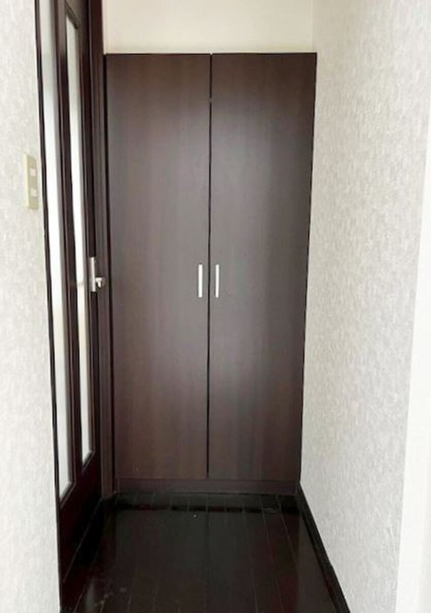 廊下 西川口三光ビル