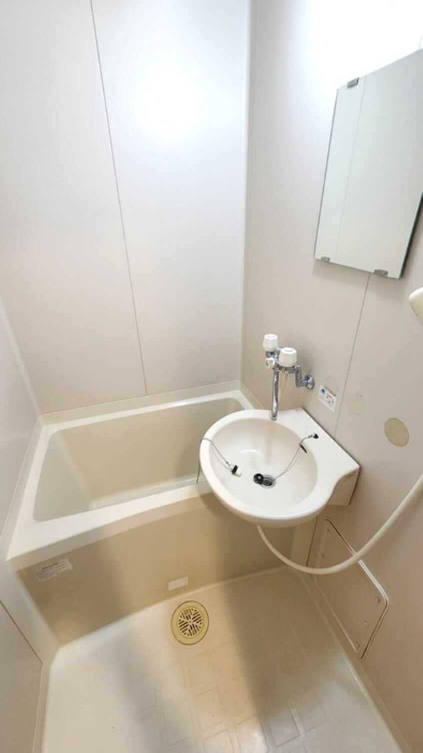 バス／シャワールーム等 パワードオオヨコ