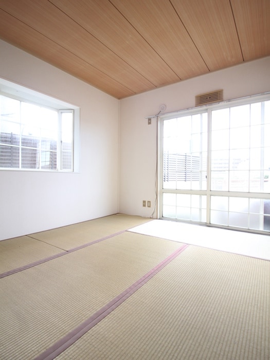 居室 ボナ－ル湘南