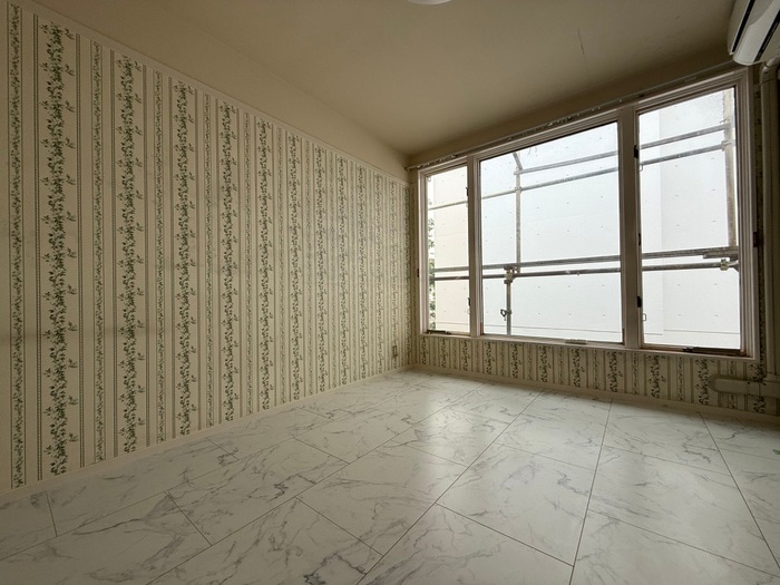 居室 ＷＩＮＧ　ＦＵＲＵＹＡ