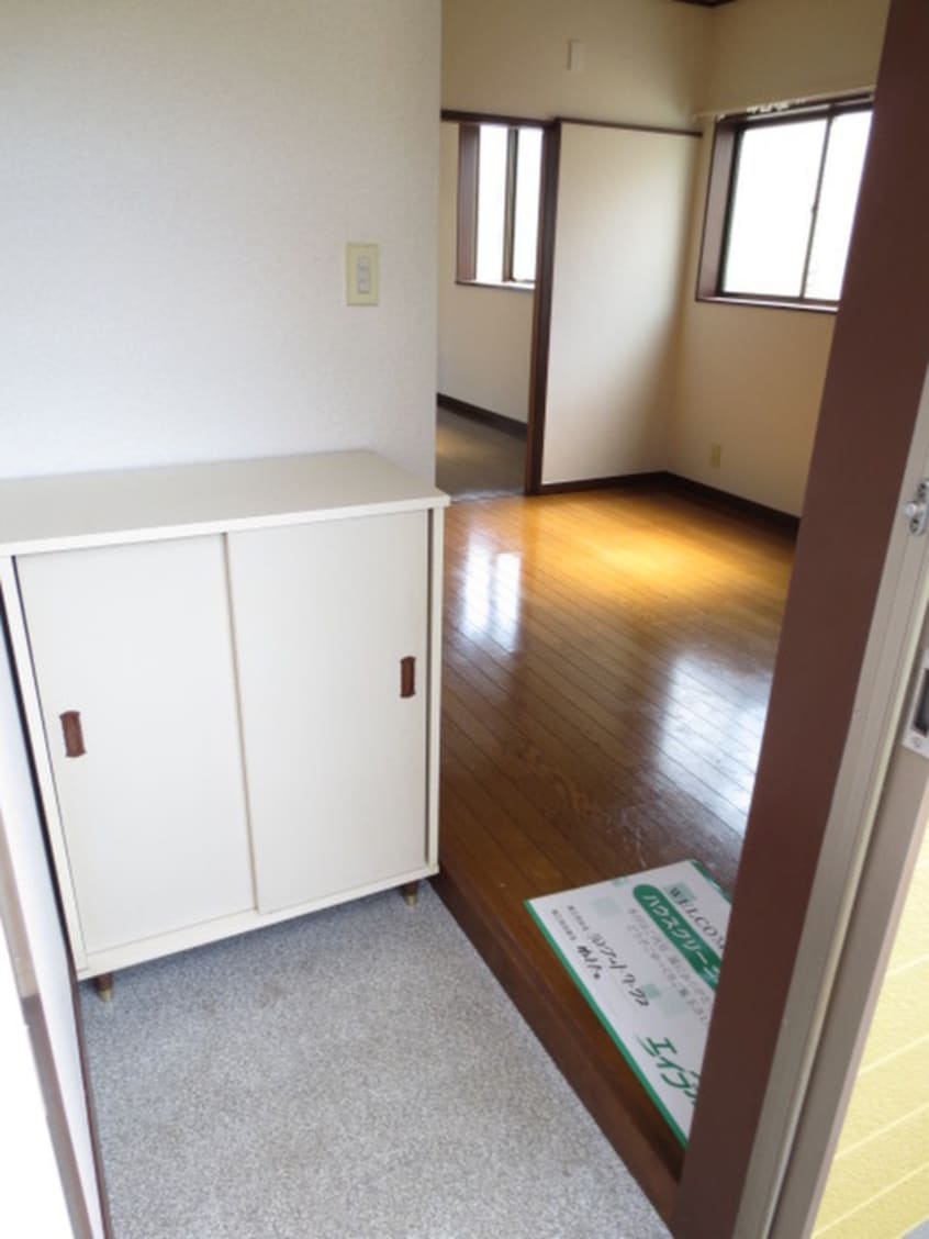 玄関 五ツ和ハイツ