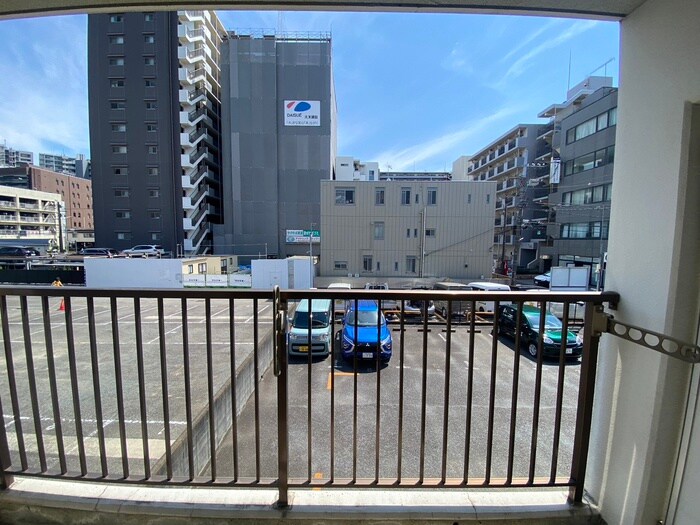 室内からの展望 マンション フォーシーズンズ