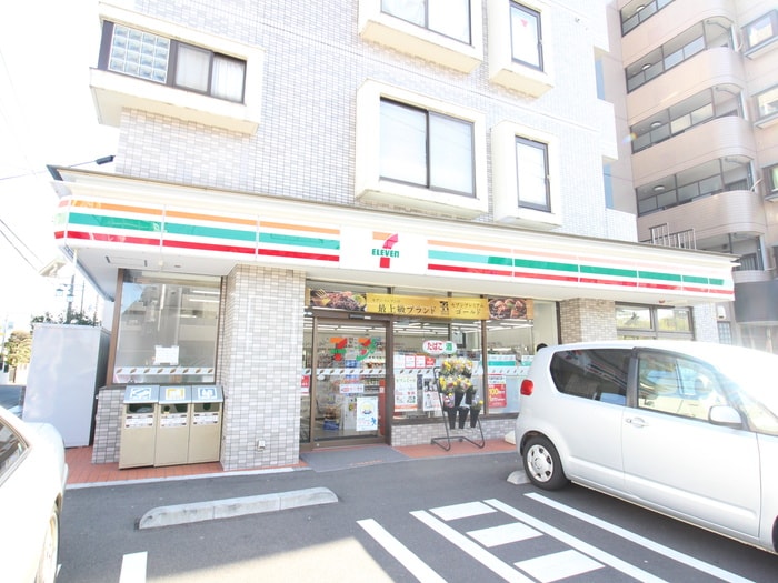 セブンイレブン長津田南口店(コンビニ)まで116m ディアス長津田