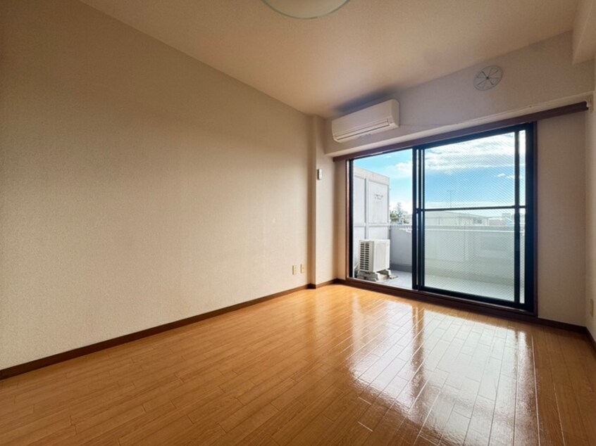 居室 湘南サイトビル