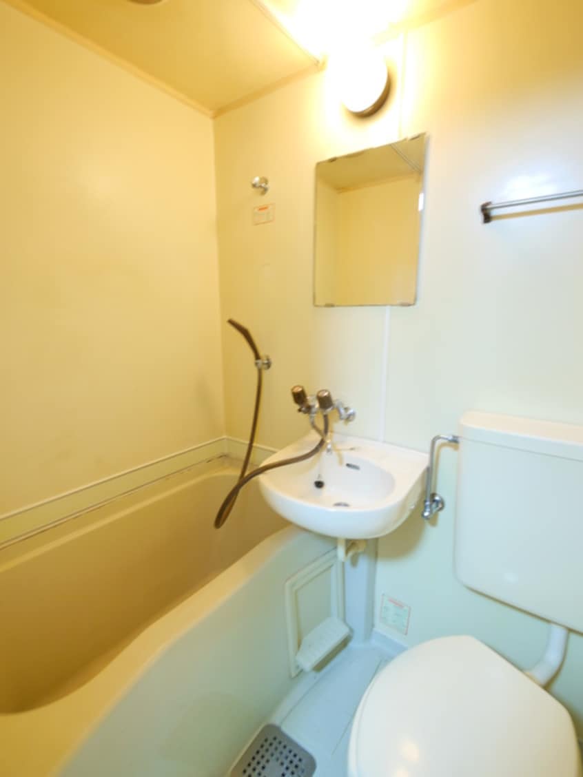 バス／シャワールーム等 グランシャトー