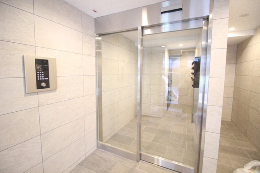 エントランス部分 Bloom Tower Nishishinjuku