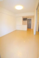 内観写真 Ｌｉｌｌｙ　Ｌａ　Ａｌｄｉｓ