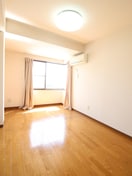 居室 フェニックス鷺沼