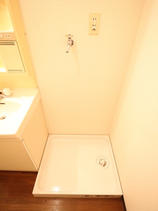 洗濯機置場 フェニックス鷺沼