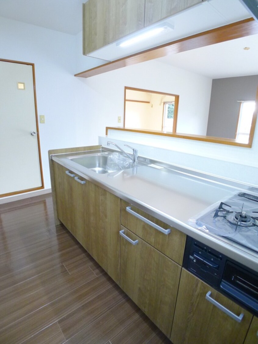 キッチン エスポワ－ルＴＩﾏﾝｼｮﾝ(101)