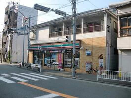 セブンイレブン 横浜伊勢町3丁目店(コンビニ)まで270m ミーティア横浜西