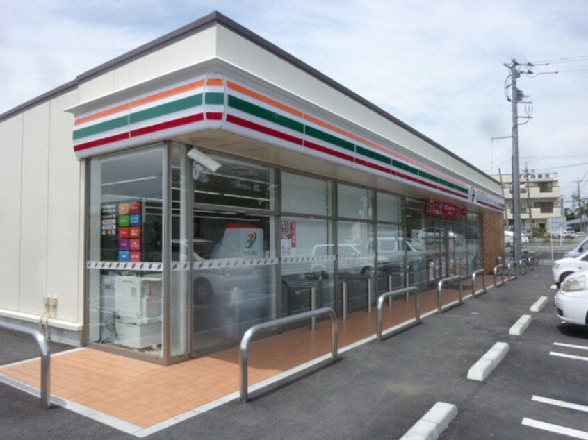 セブンイレブン(コンビニ)まで550m リジェーロ