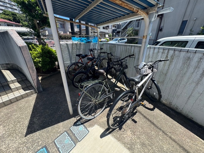 駐輪場 カ－サ鎌倉