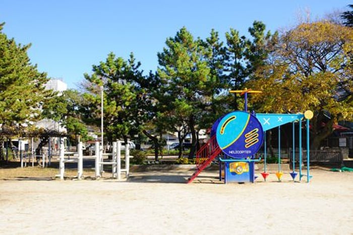 胡録公園(公園)まで160m 行徳アベニューマンション