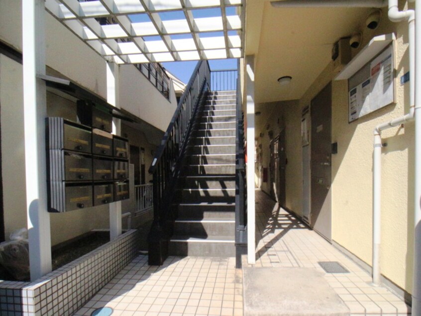 エントランス部分 ジュネパレス茅ヶ崎９