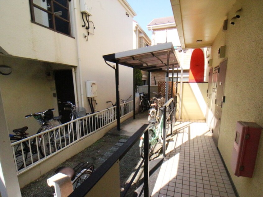 駐輪場 ジュネパレス茅ヶ崎９