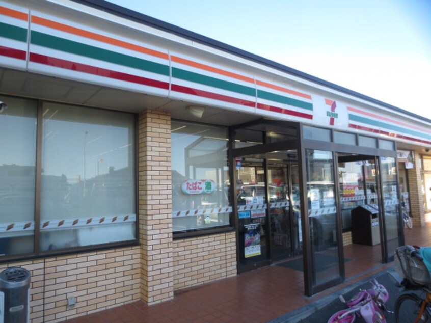 セブンイレブン 茅ヶ崎サザンビーチ(コンビニ)まで506m ジュネパレス茅ヶ崎９