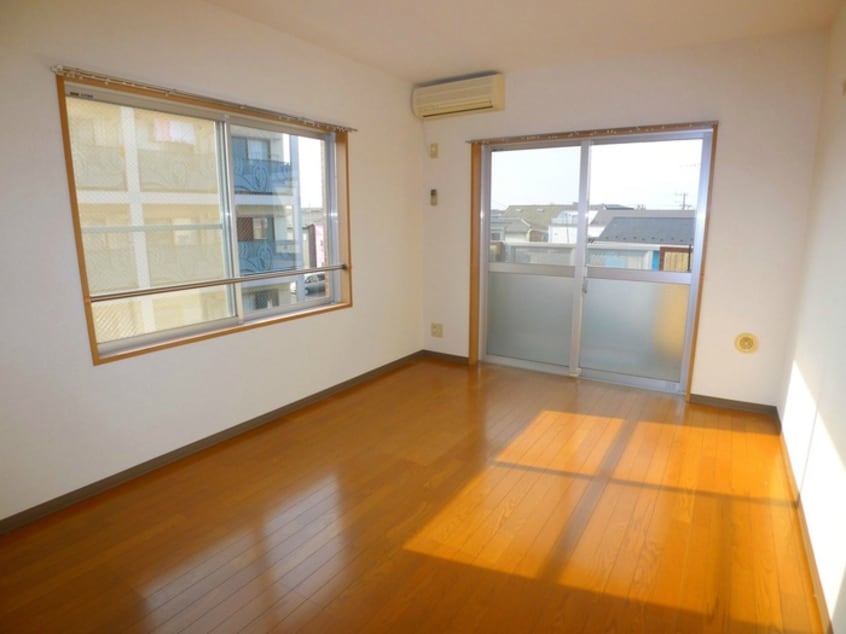 居室 ＣＩＴＹＰＡＬＡＣＥ３７