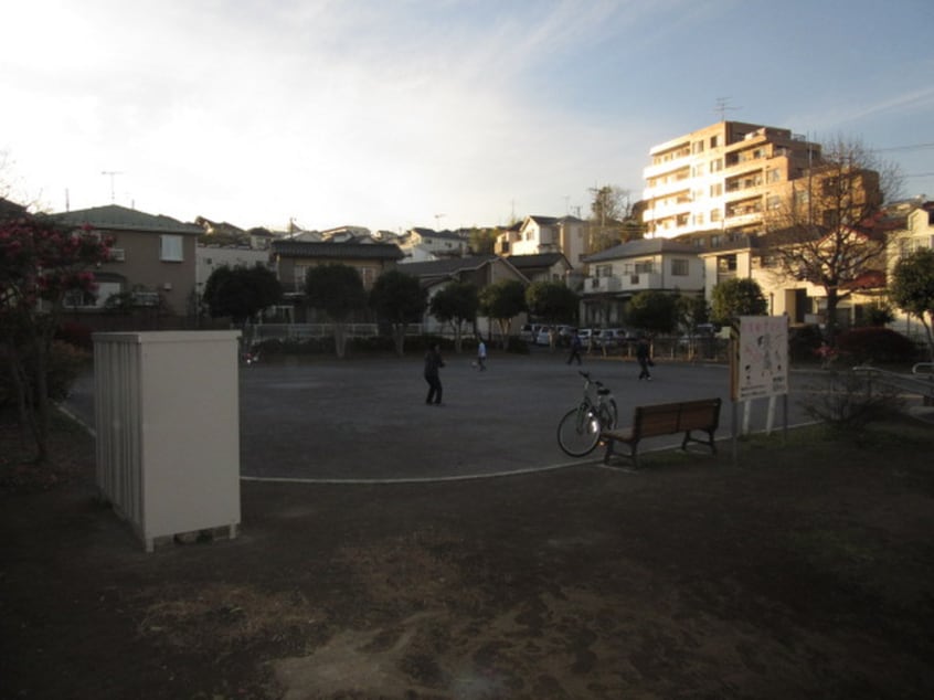 公園(公園)まで653m Gate Lagoon戸塚町