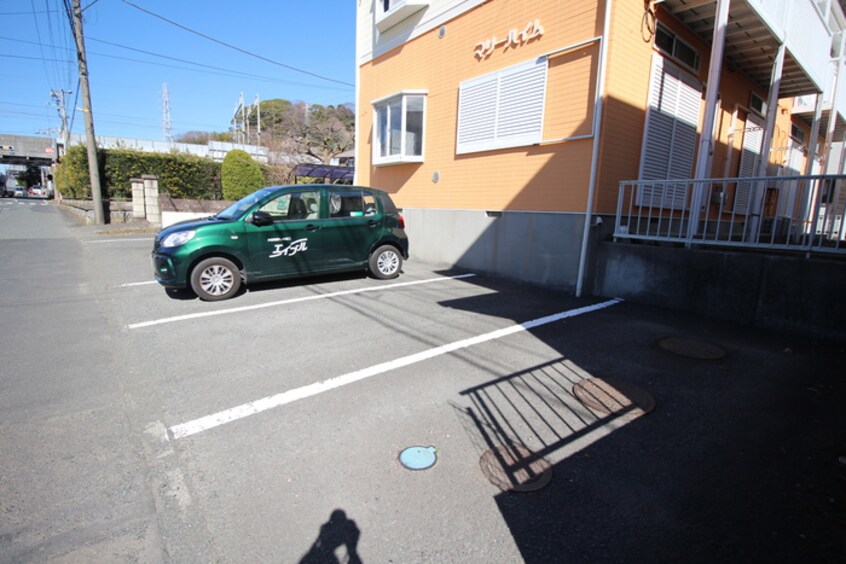 駐車場 マリーハイム