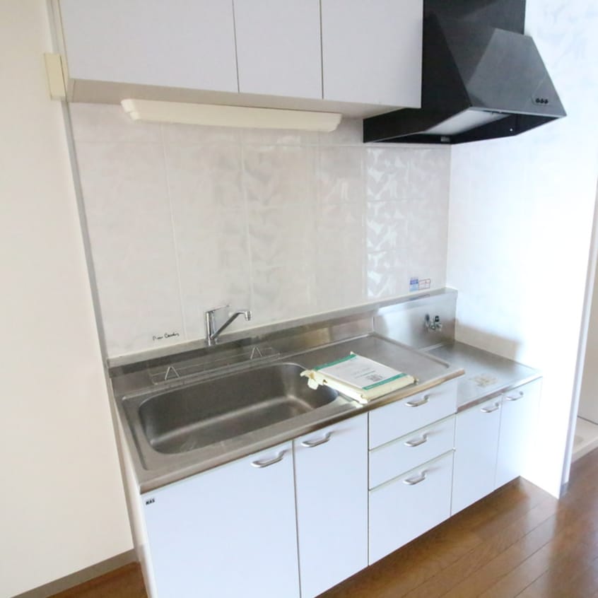 キッチン りつのスマイルビル