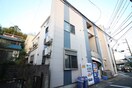 外観写真 アザレ読売ランドＡ棟
