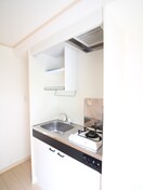 キッチン アザレ読売ランドＡ棟