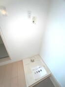 洗濯機置場 アザレ読売ランドＡ棟
