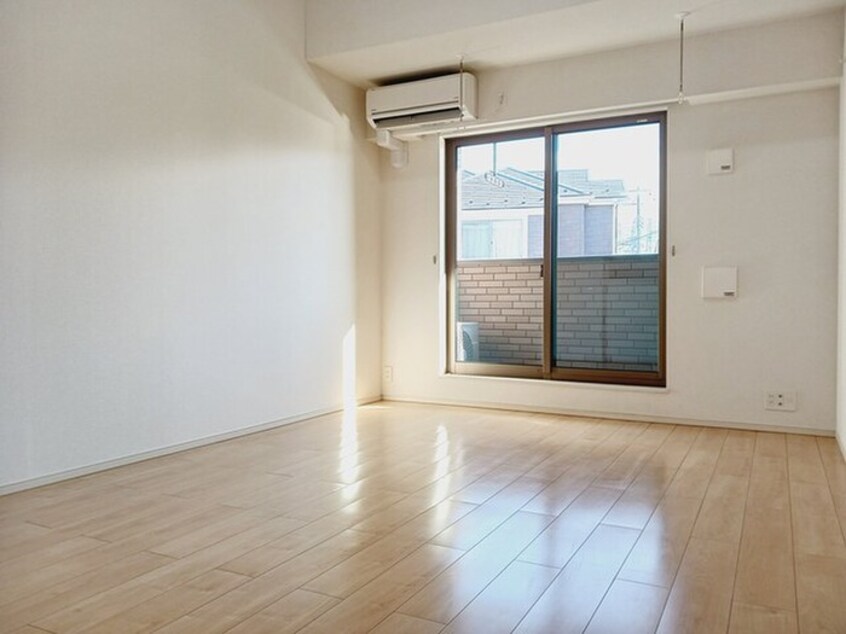 居室 ウエストサニーガーデン