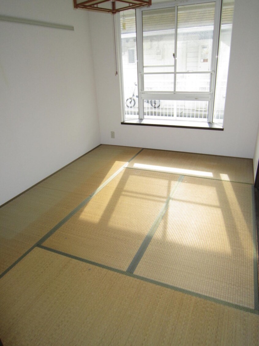 居室 サンハイツ湘南　Ａ