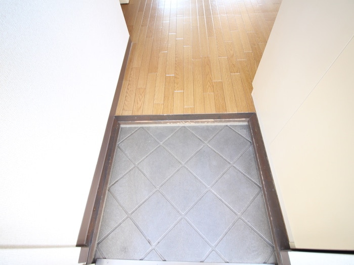 玄関 サンハイツ湘南　Ａ